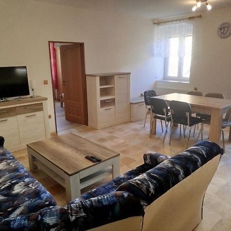 Apartmany Pod Baruncinou Skolou Česká Skalice Εξωτερικό φωτογραφία